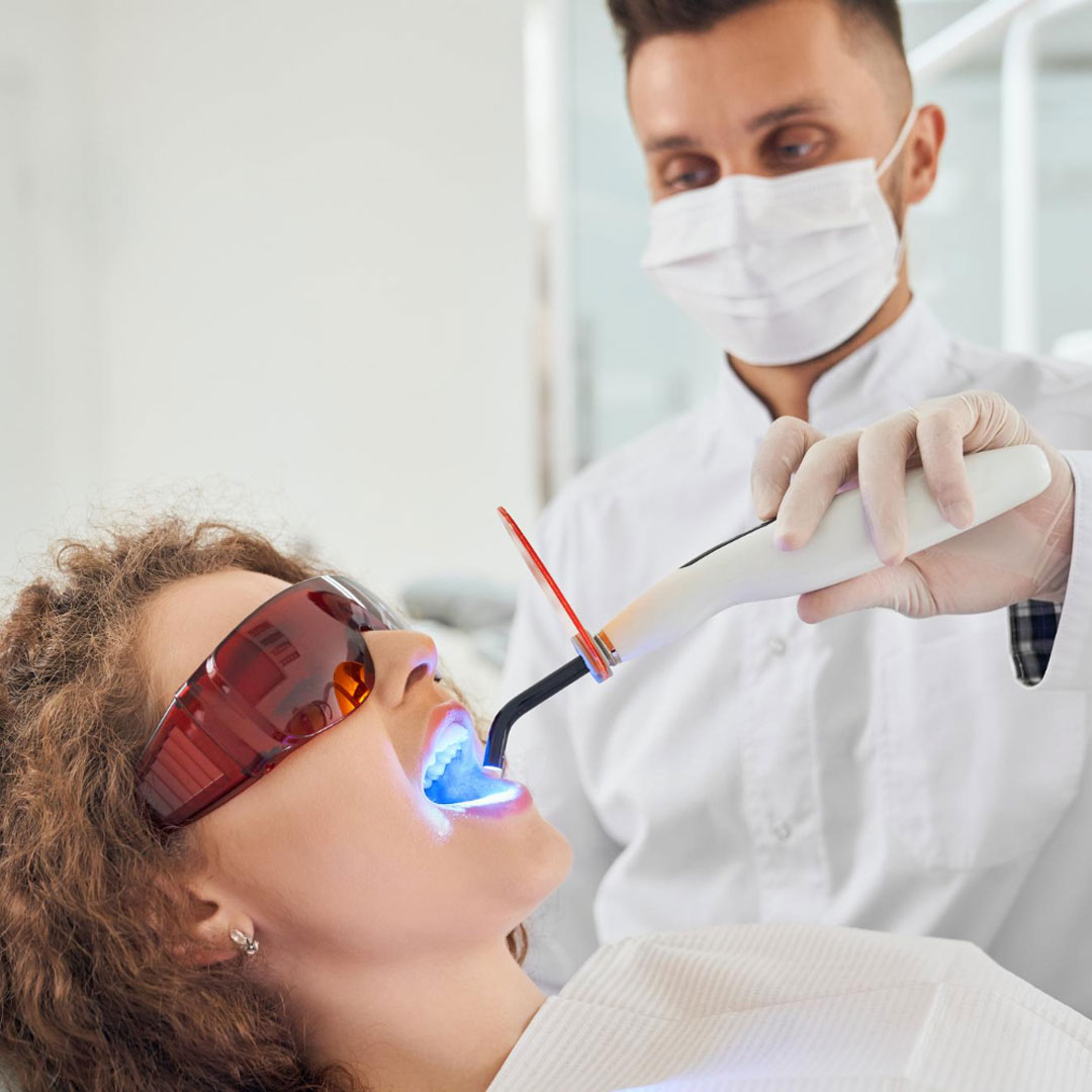 Cosmetic Dentist Askew Dental Turnham Green
